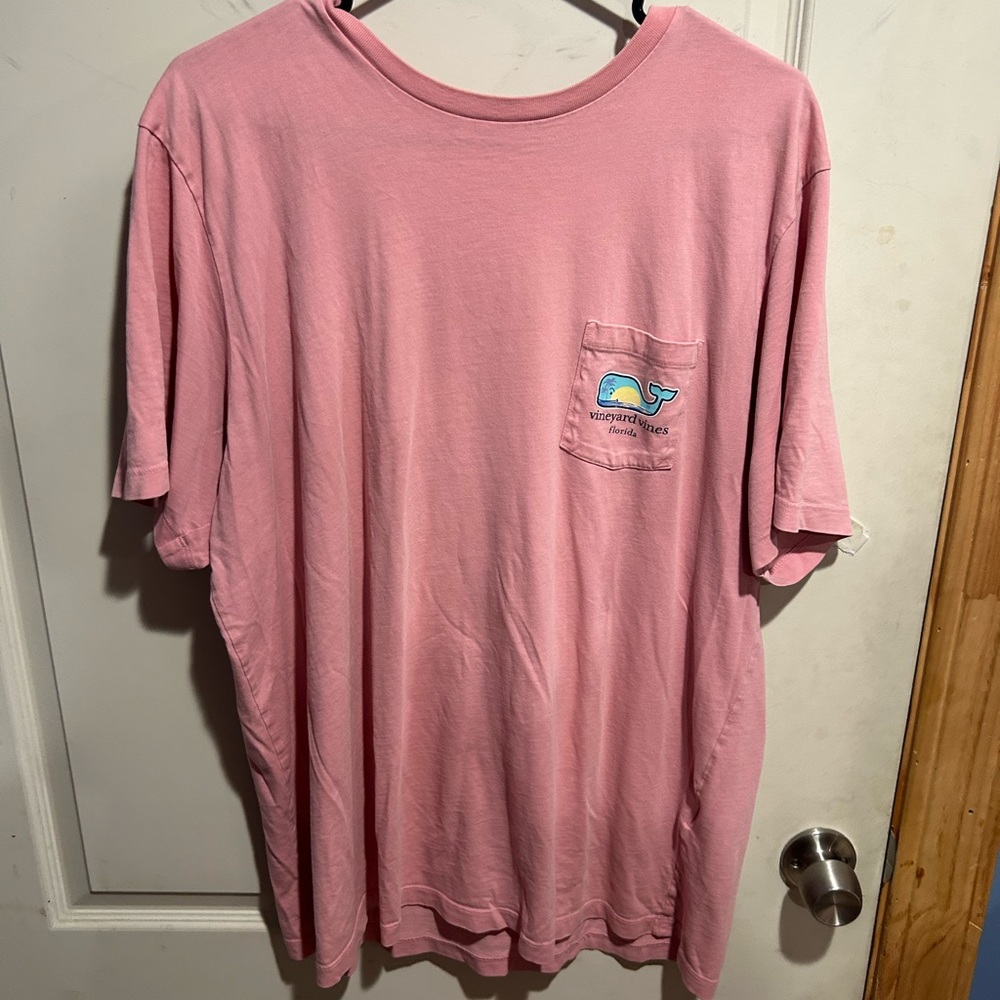Vineyard Vines whale t-shirt